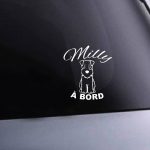Autocollant voiture - chien à bord - nom du chien et race personnalisé